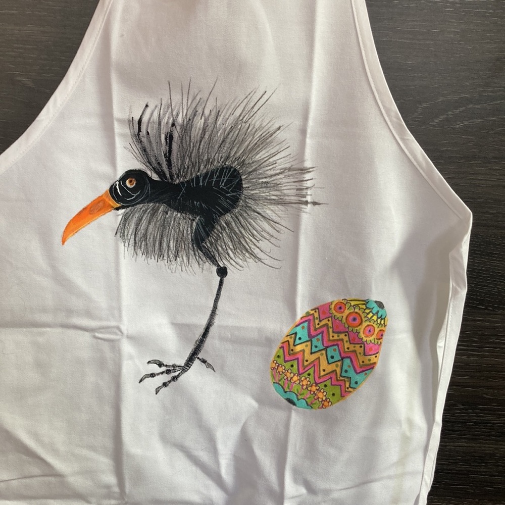 HP⭐️ Artisan Painted Black Bird and Surprise Egg Apron - Picture 2 of 5
